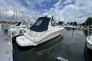 JOHNNY BOY 32ft Sea Ray Yacht For Sale JOHNNY BOY 32ft Sea Ray Yacht For Sale