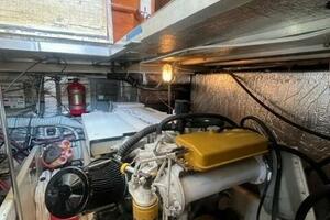Running on Faith    44ft Cruisers Yacht For Sale