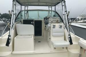 Photo 3782936 for 2004 Pursuit 3070 Offshore  