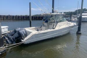 Photo 3782910 for 2004 Pursuit 3070 Offshore  