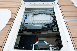 2009 Sea Ray 52 SUNDANCER thumbnail 37