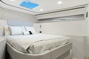 2024 CL Yachts CLB65 thumbnail 16