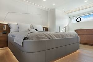 2024 CL Yachts CLB65 thumbnail 20