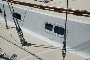 1977 Islander 36 thumbnail 14