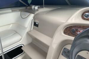 Photo 3793450 for 2003 Sea Ray 260 Sundancer  