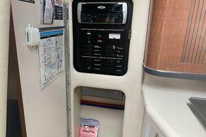 Photo 3793455 for 2003 Sea Ray 260 Sundancer  