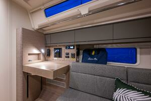 2023 Hanse 418 thumbnail 24