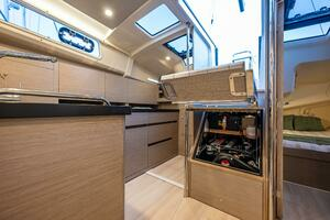 2023 Hanse 418 thumbnail 19