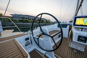 2023 Hanse 418 thumbnail 13