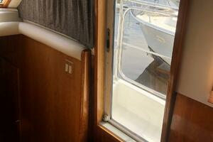 2005 Navigator 53 Classic PH thumbnail 17