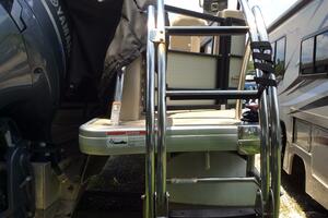 25ft Aqua Patio Yacht For Sale