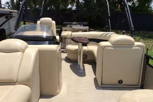 25ft Aqua Patio Yacht For Sale