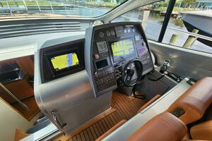 2006 Pershing thumbnail 11
