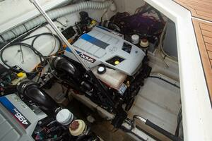 2008 Rinker 40 Express Cruiser thumbnail 20