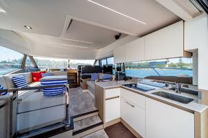 V  amp  A 46ft Prestige Yacht For Sale
