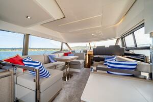 V  amp  A 46ft Prestige Yacht For Sale