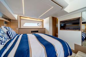 V  amp  A 46ft Prestige Yacht For Sale
