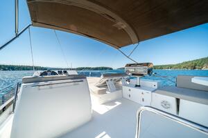 V  amp  A 46ft Prestige Yacht For Sale