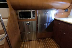 2004 Tiara Sport 5200 Sovran Salon thumbnail 10