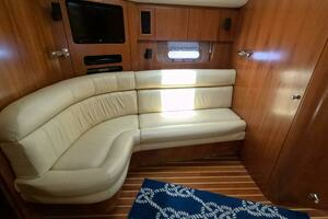 2004 Tiara Sport 5200 Sovran Salon thumbnail 11