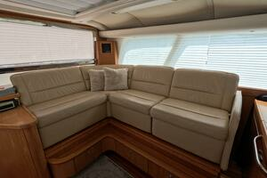 2004 Tiara Sport 5200 Sovran Salon thumbnail 5