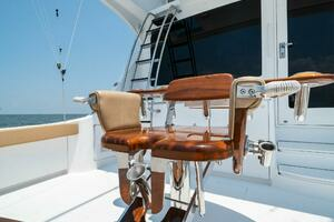 2003 Hatteras 54 Convertible thumbnail 40