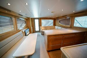 2003 Hatteras 54 Convertible thumbnail 7