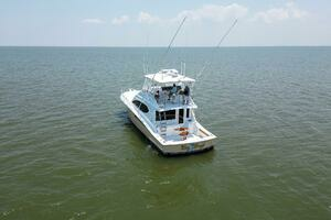 2003 Hatteras 54 Convertible thumbnail 63