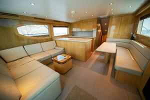 2003 Hatteras 54 Convertible thumbnail 16