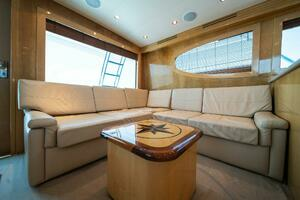 2003 Hatteras 54 Convertible thumbnail 17