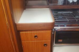 1985 Beneteau First 375 thumbnail 17