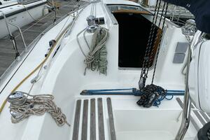 LOVE  31ft Beneteau Yacht For Sale
