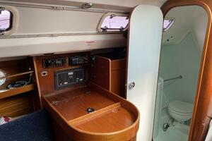 LOVE  31ft Beneteau Yacht For Sale