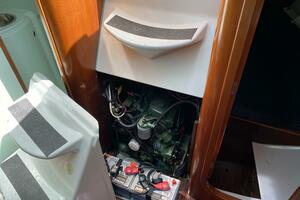 LOVE  31ft Beneteau Yacht For Sale