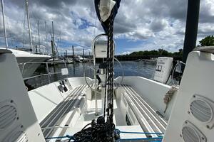 LOVE  31ft Beneteau Yacht For Sale