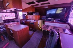 1985 Ocean Yachts 55 Super Sport thumbnail 8
