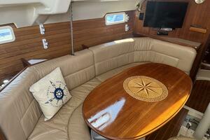 zaya 42ft Hunter Yacht For Sale