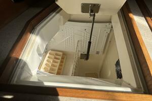 zaya 42ft Hunter Yacht For Sale