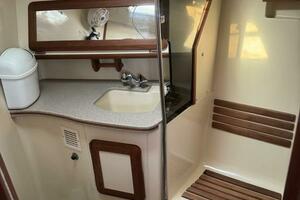 zaya 42ft Hunter Yacht For Sale