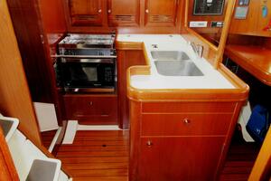 TEMPEST 36ft Beneteau Yacht For Sale