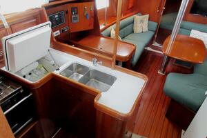 TEMPEST 36ft Beneteau Yacht For Sale