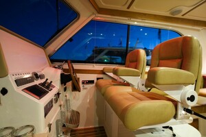 Photo 3815823 for 2027 Back Cove 372 Express  