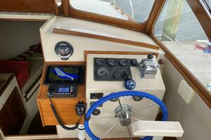 RUNNER 26ft Fortier Yacht For Sale