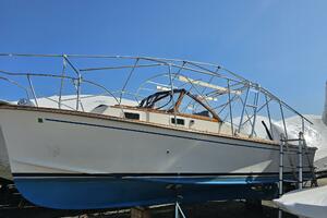 RUNNER 26ft Fortier Yacht For Sale