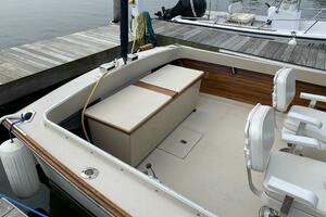 RUNNER 26ft Fortier Yacht For Sale