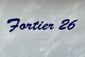 RUNNER 26ft Fortier Yacht For Sale
