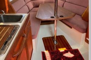 Moxie 27ft Pearson Yacht For Sale