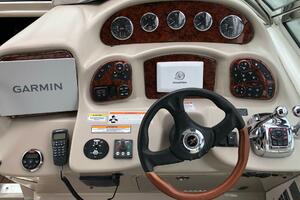 Photo 3821884 for 2008 Sea Ray 340 Sundancer  