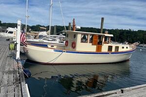 Elygance 43ft Gamage Yacht For Sale