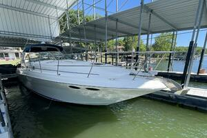 Let s Get Nauti 41ft Sea Ray Yacht For Sale